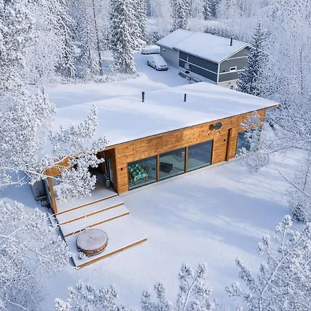 Apartment Riverside Log Villa, Sauna By Lapland Host *